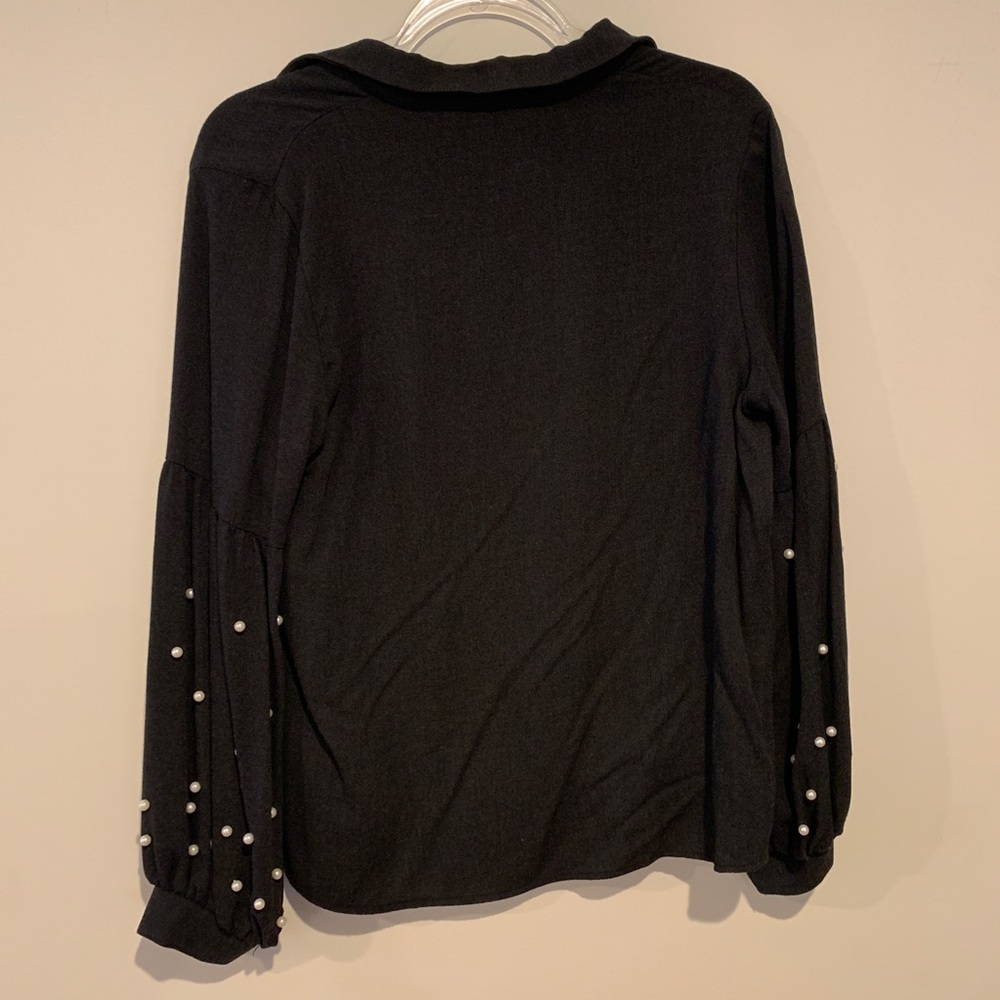 Zara Basic Black Button Down Top Pearl Sleeves S - image 4